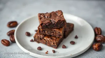 Raw Brownies with Dates | 10-Minute Treat