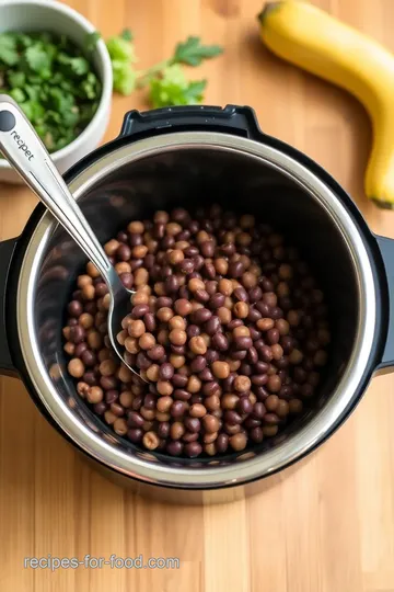 Instant Pot Black-Eyed Peas: Quick & Flavorful steps